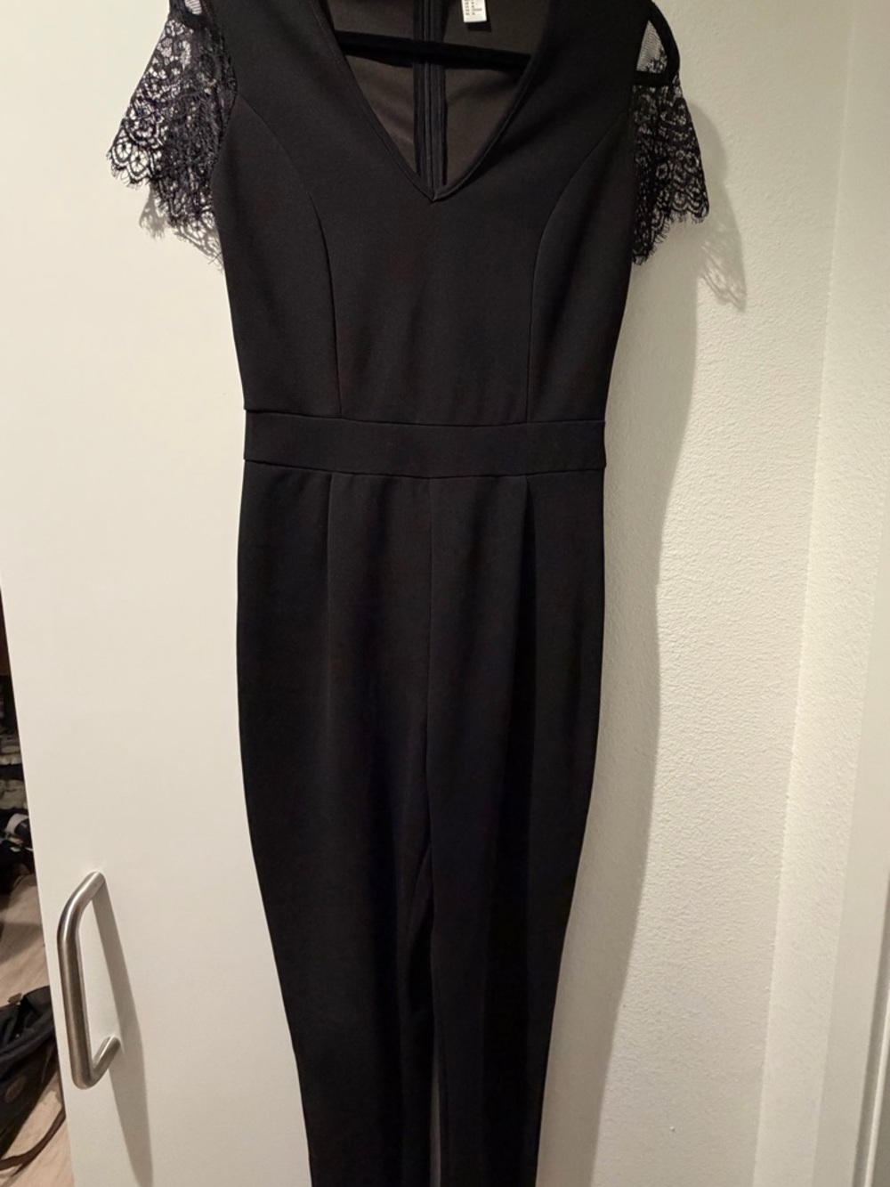 Black Lace-Sleeve Jumpsuit Dress - Classic Women’s Evening Wear
